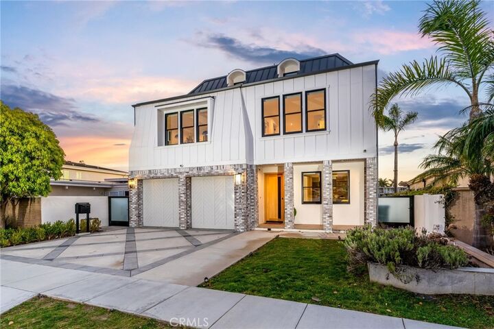 Property Photo:  17007 Edgewater Lane  CA 92649 