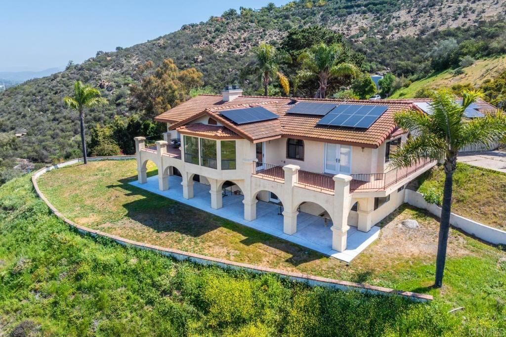 Property Photo:  2702 Country Club Drive  CA 92029 