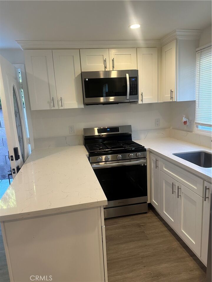 Property Photo: 7111 Claire CA 91335