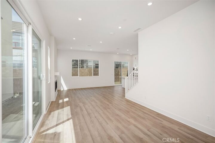 Property Photo:  31949 Via Encima  CA 92675 