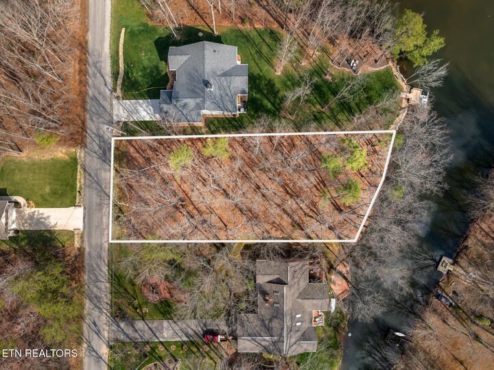 Property Photo:  15 Andover Lane  TN 38558 