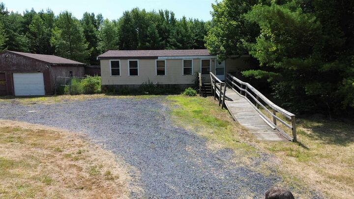 Property Photo:  83 Hyde Road  VT 05458 
