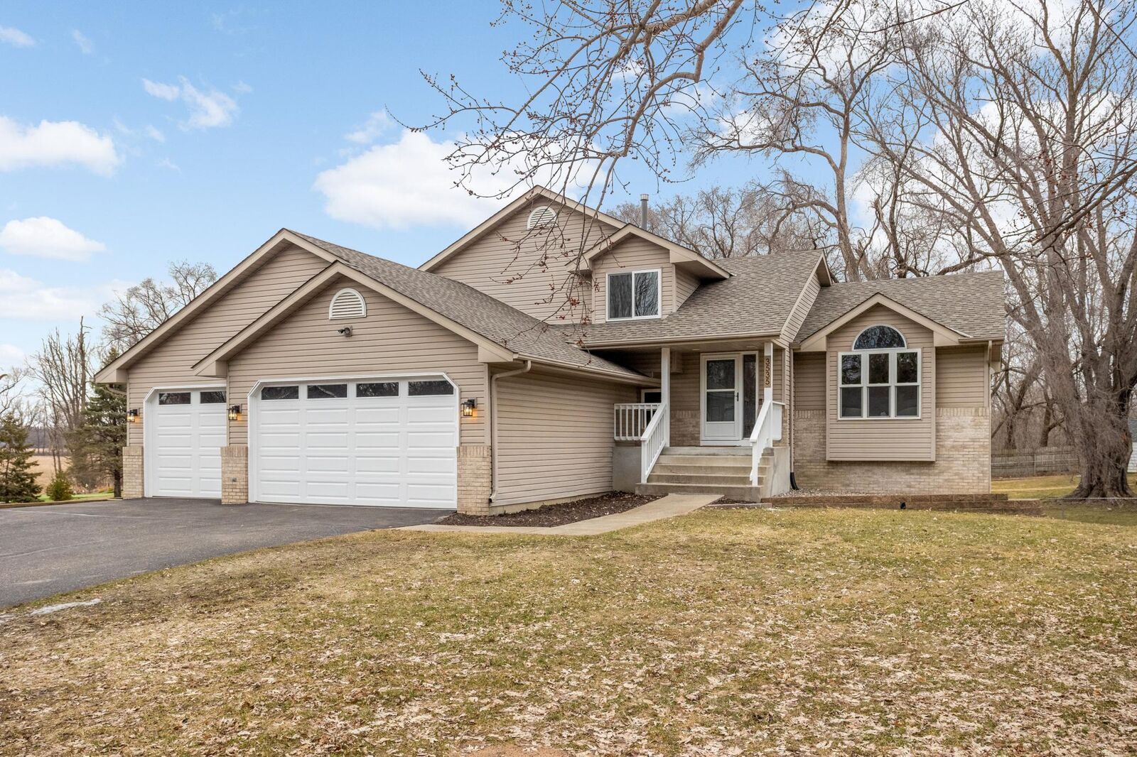 Property Photo:  3535 Jidana Lane  MN 55345 