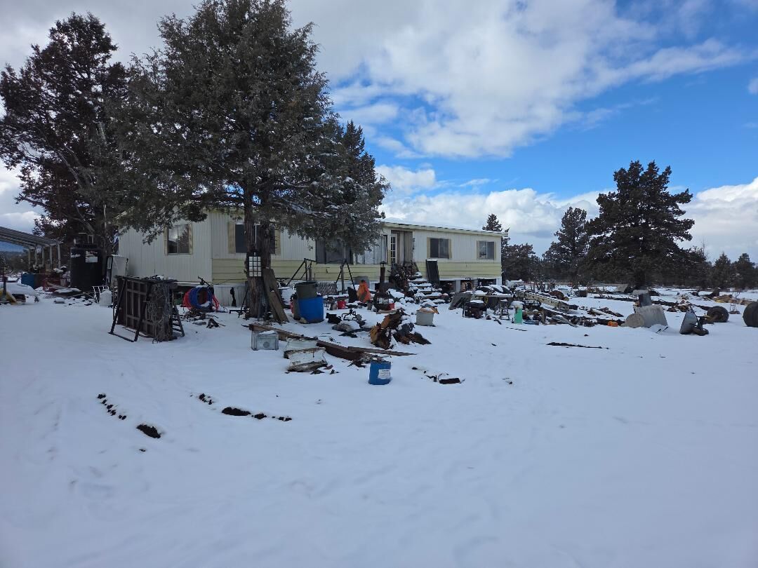 Property Photo: 23536 Bliss Road OR 97639