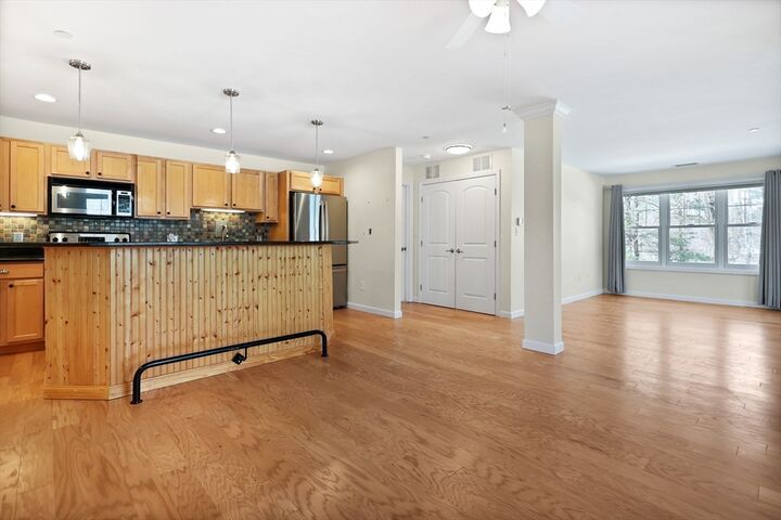 Property Photo:  10 Westchester Drive 10  MA 01830 