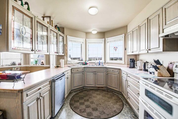 Property Photo: 3000 35 Street AB T4J 1A7