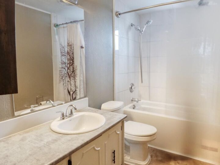 Property Photo: 62 Parkland Drive AB T4S 1J2