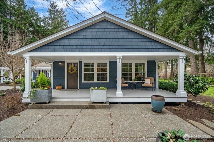 Property Photo:  26002 SE 208th  WA 98038 