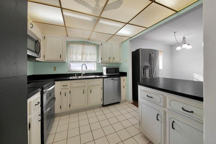 Property Photo: 5300 Washington Street G321 FL 33025