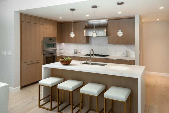 Property Photo:  450 First Street 202  CA 94022 