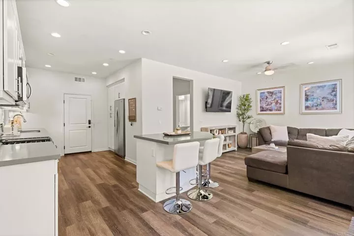 Property Photo:  16094 Veridian Cir  CA 92127 