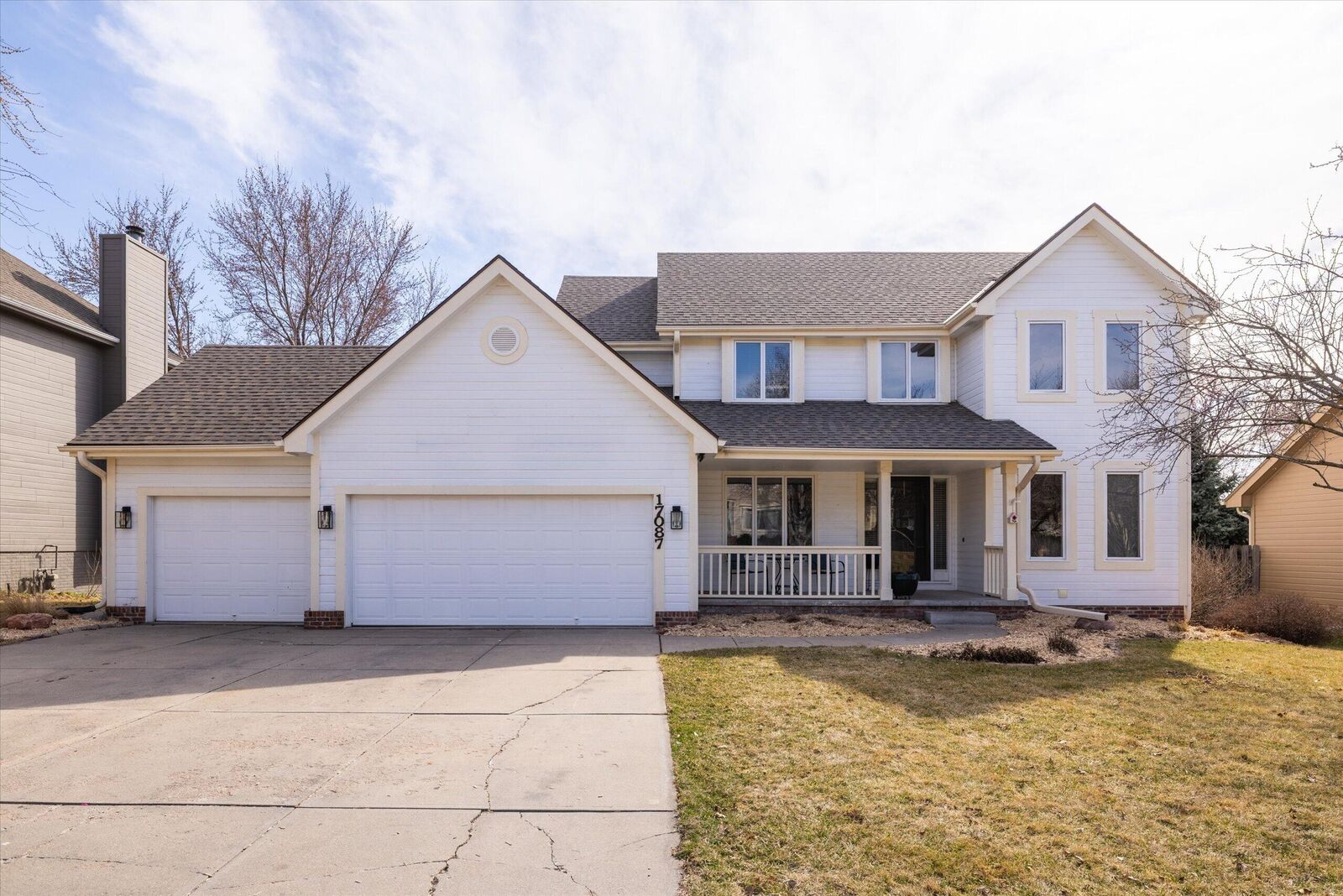 Property Photo:  17087 Weir  Street  NE 68135 