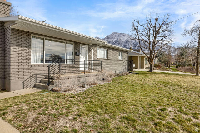 Property Photo:  3733 S Terrace Heights Rd  UT 84109 