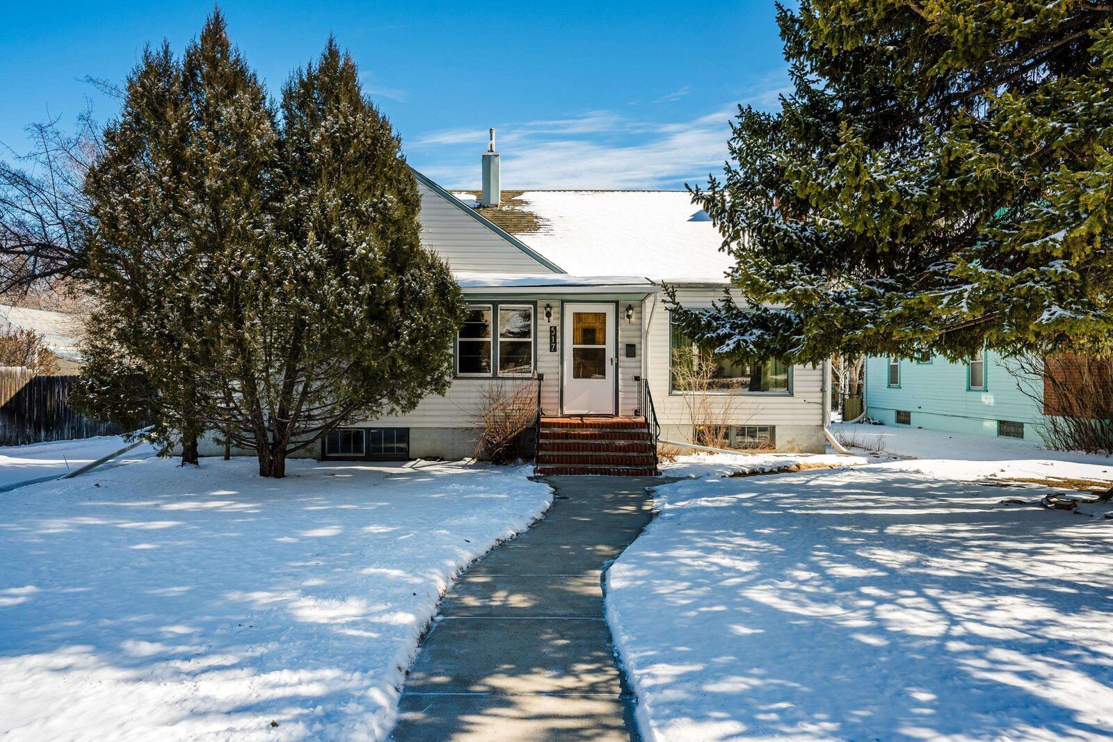 Property Photo:  517 N Adams Avenue  WY 82834 