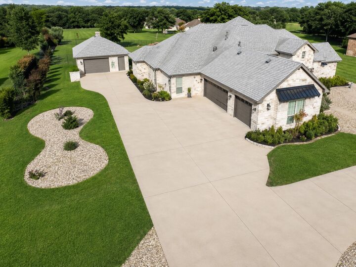 Property Photo: 113 Camp Verde Drive TX 78633