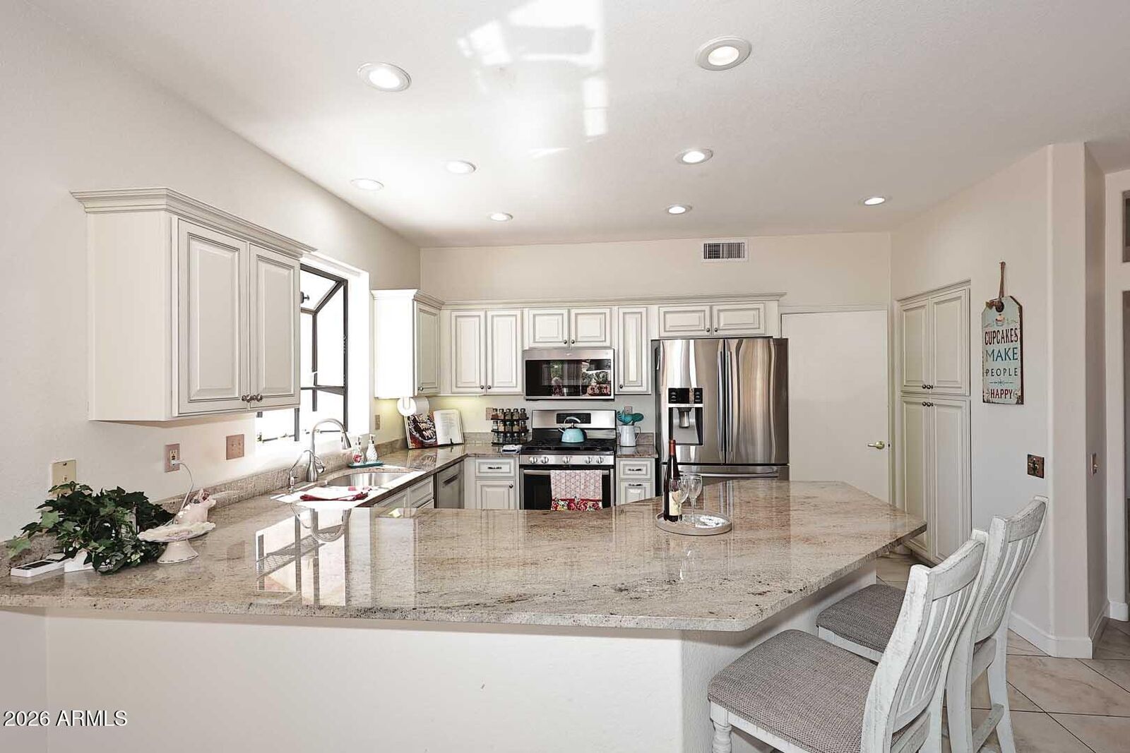 Property Photo:  14660 W Yosemite Drive  AZ 85375 