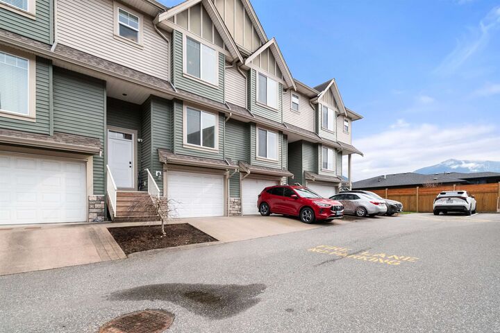 Photo de la propriété:  6498 Southdowne Place 28  BC V2R 0K3 