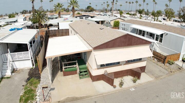 Property Photo: 21 Fernwood Lane CA 93308