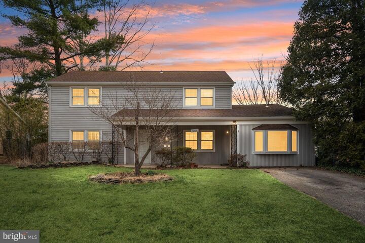 Property Photo:  12414 Starlight Lane  MD 20715 