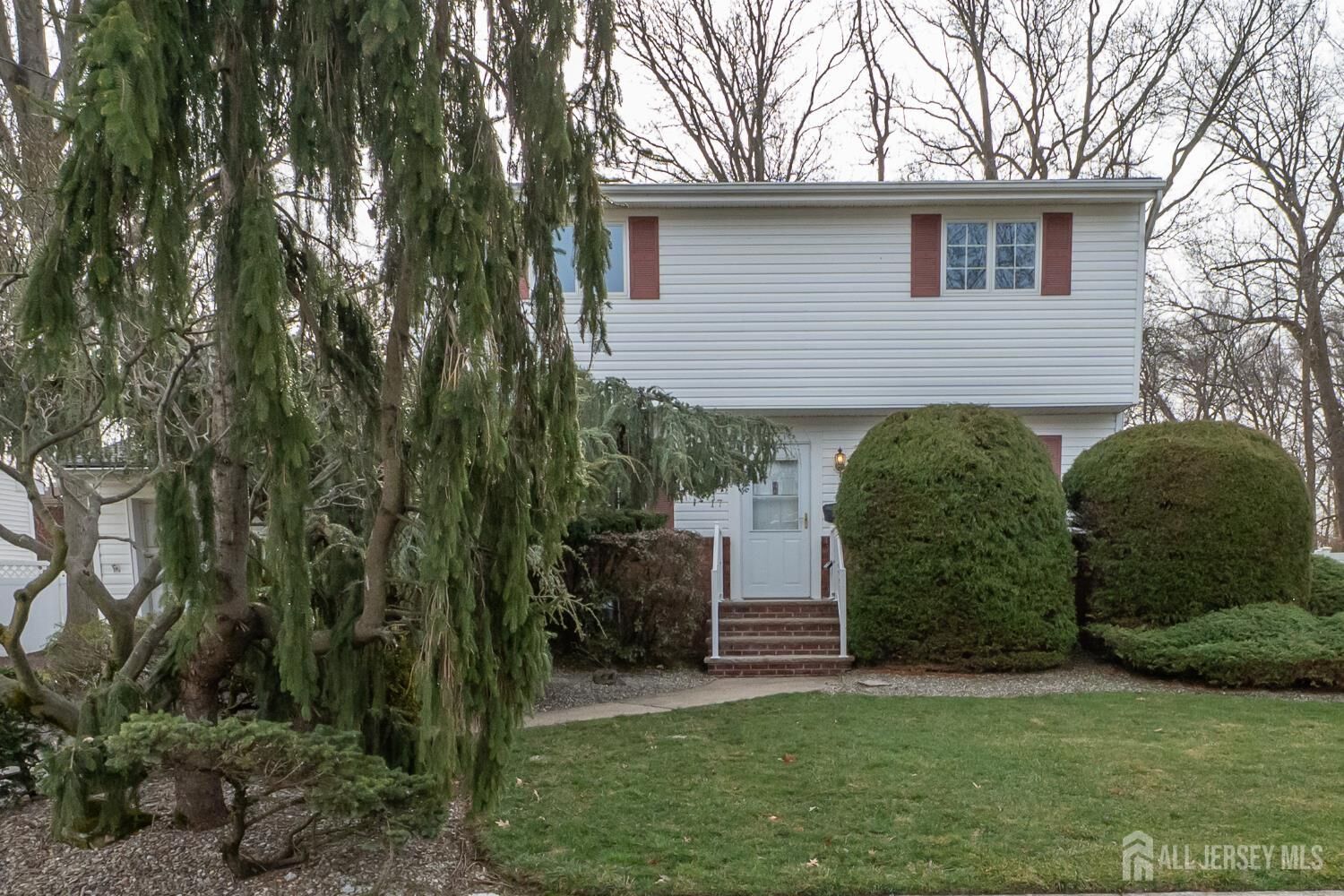 Property Photo: 17 Rittner Lane NJ 08857
