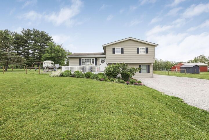 Property Photo:  25864 Shoemaker Road  OH 43113 