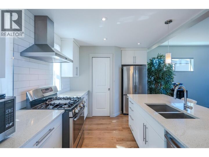 Property Photo: 125 Cabernet Drive 30 BC V0H 1R3