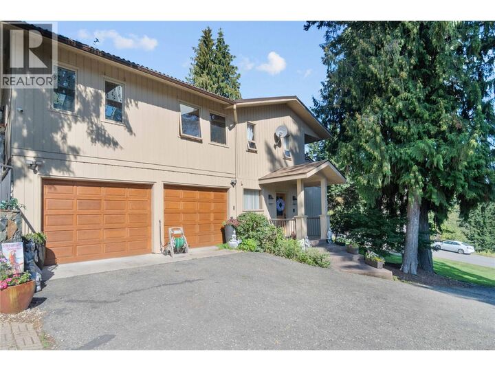 Property Photo: 2308 Ta Lana Trail BC V0E 2W2