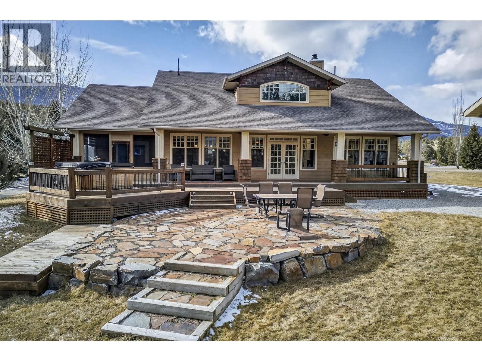 Property Photo: 6880 Columbia Ridge Drive BC V0B 1L2
