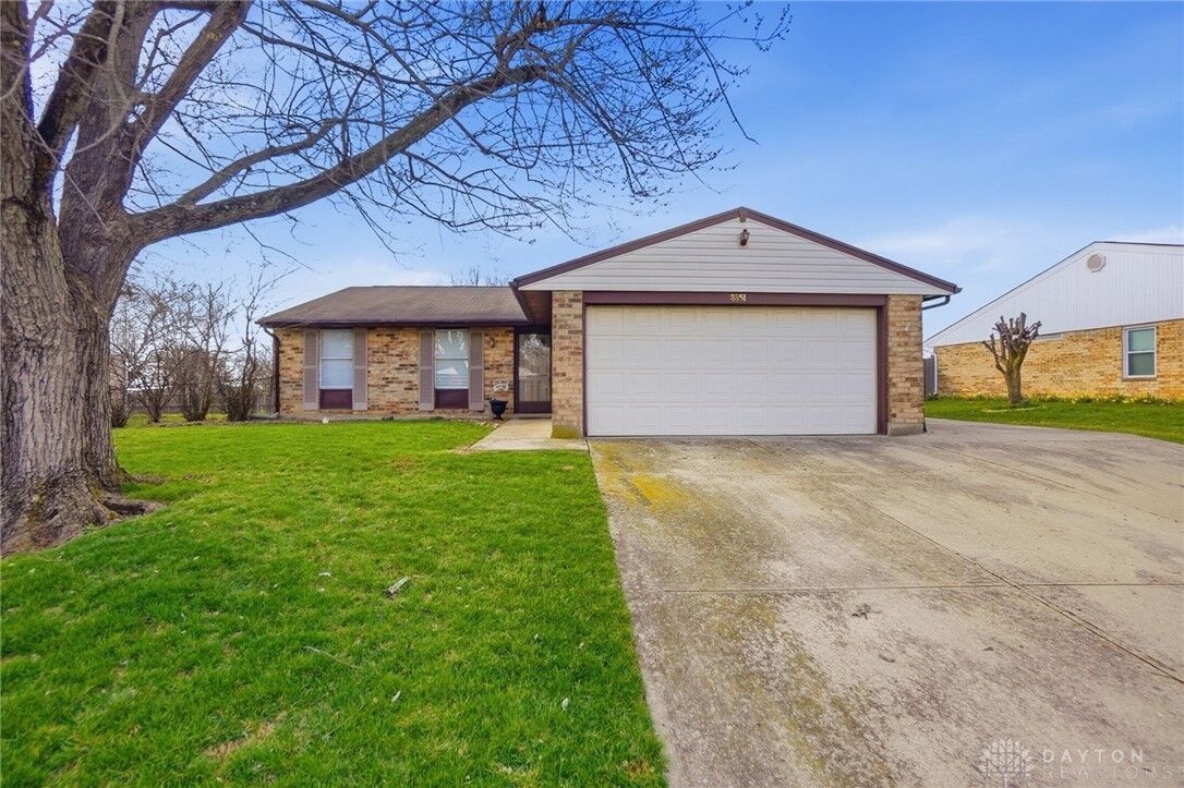 Property Photo:  8851 Cherrygate Court  OH 45424 