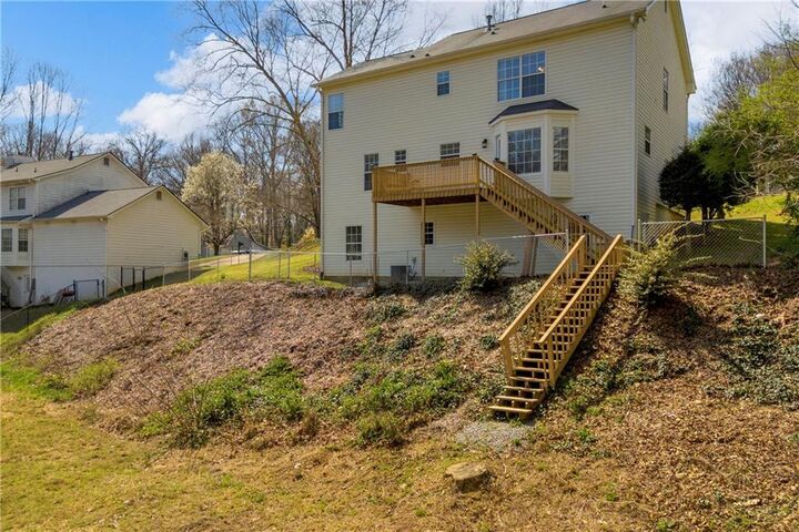 Property Photo: 4605 Creek Bluff Drive GA 30518