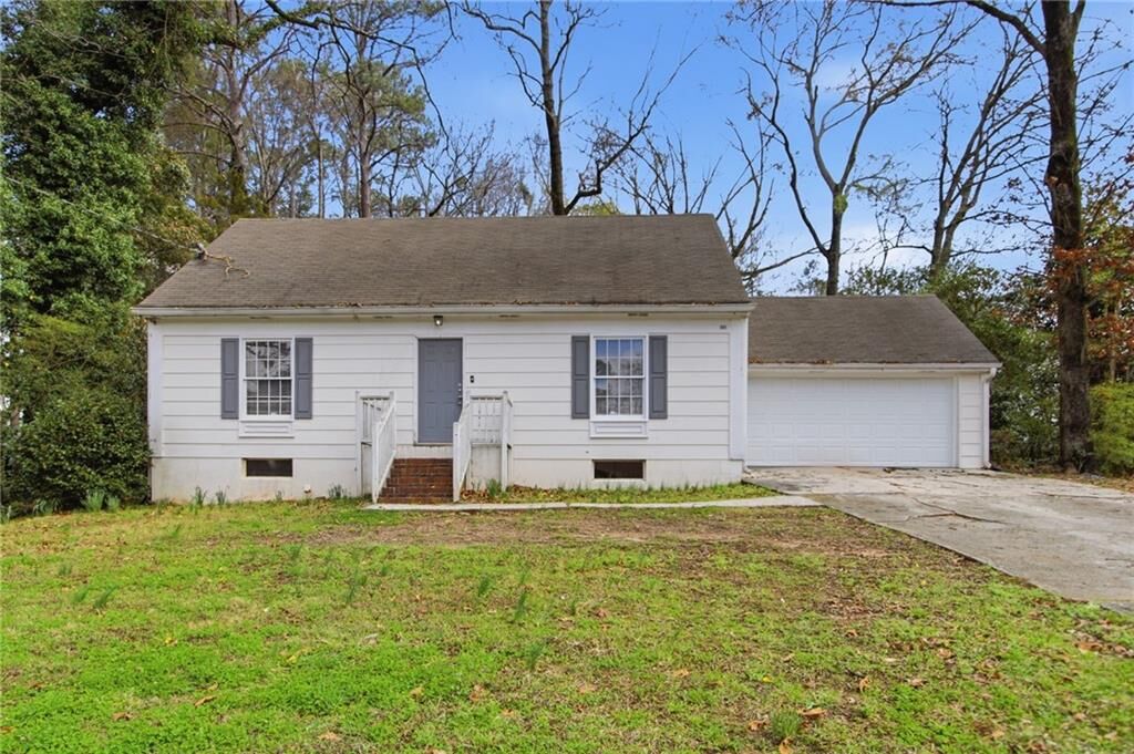 Property Photo: 2366 Flint Rock Road GA 30087