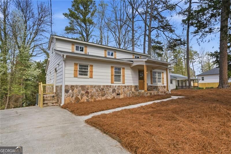 Property Photo: 1770 Woodland Trail GA 30041