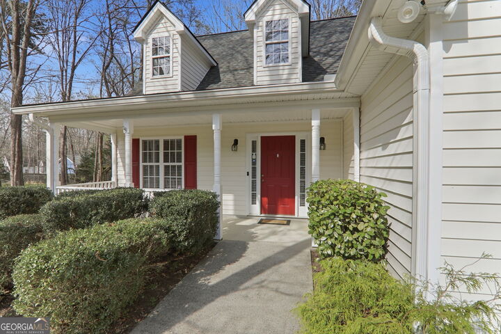 Property Photo:  128 Old Still Court  GA 30534 
