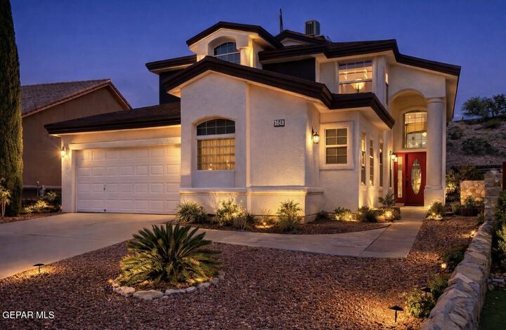 Property Photo: 1604 Playa Del Sol Street TX 79911