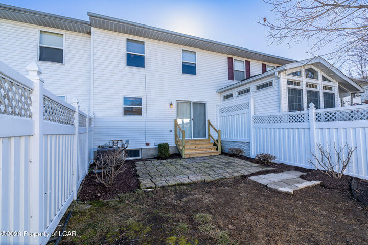 Property Photo:  315 Bluebell Court  PA 18643 