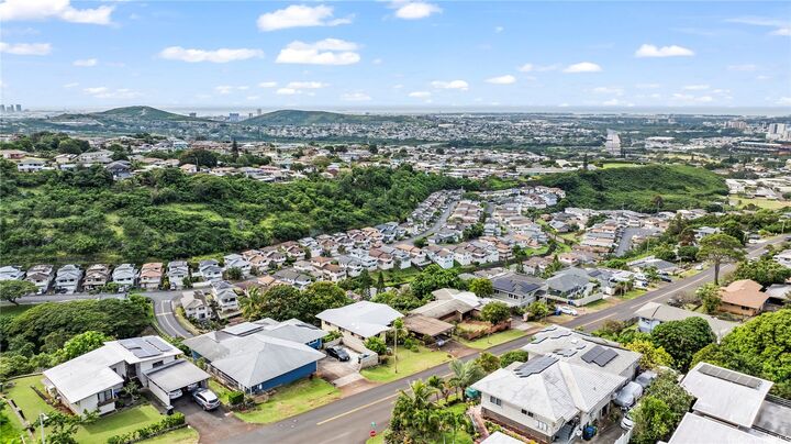 Property Photo:  99-821 Aiea Heights Drive  HI 96701 