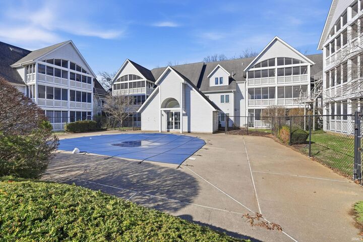 Property Photo:  1310 S College Mall Road F-5  IN 47401 