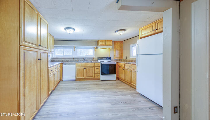 Property Photo:  1308 Lawnville Rd  TN 37763 