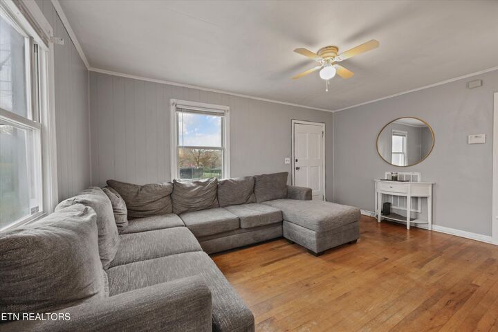 Property Photo:  4303 Bruhin Rd  TN 37912 