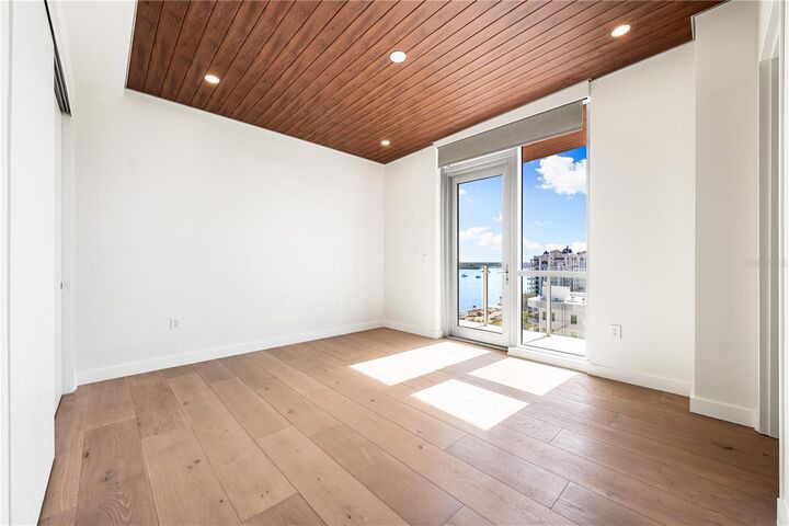 Property Photo:  111 Golden Gate Point 801ph  FL 34236 