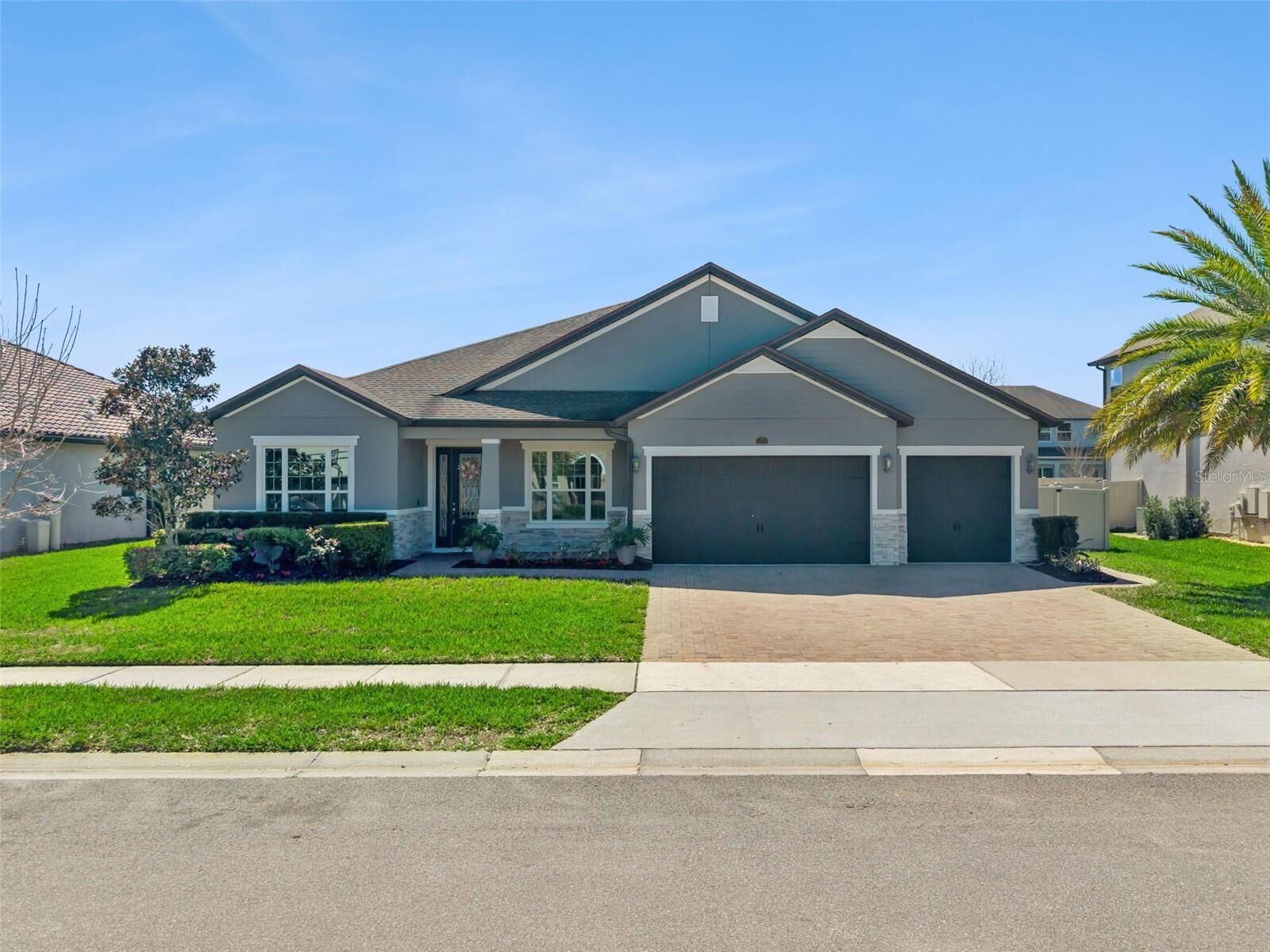 Property Photo:  1658 Peace Lily Way  FL 32765 