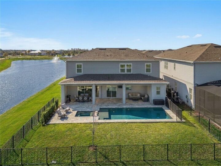Property Photo: 13823 Destin Beach Lane FL 32827