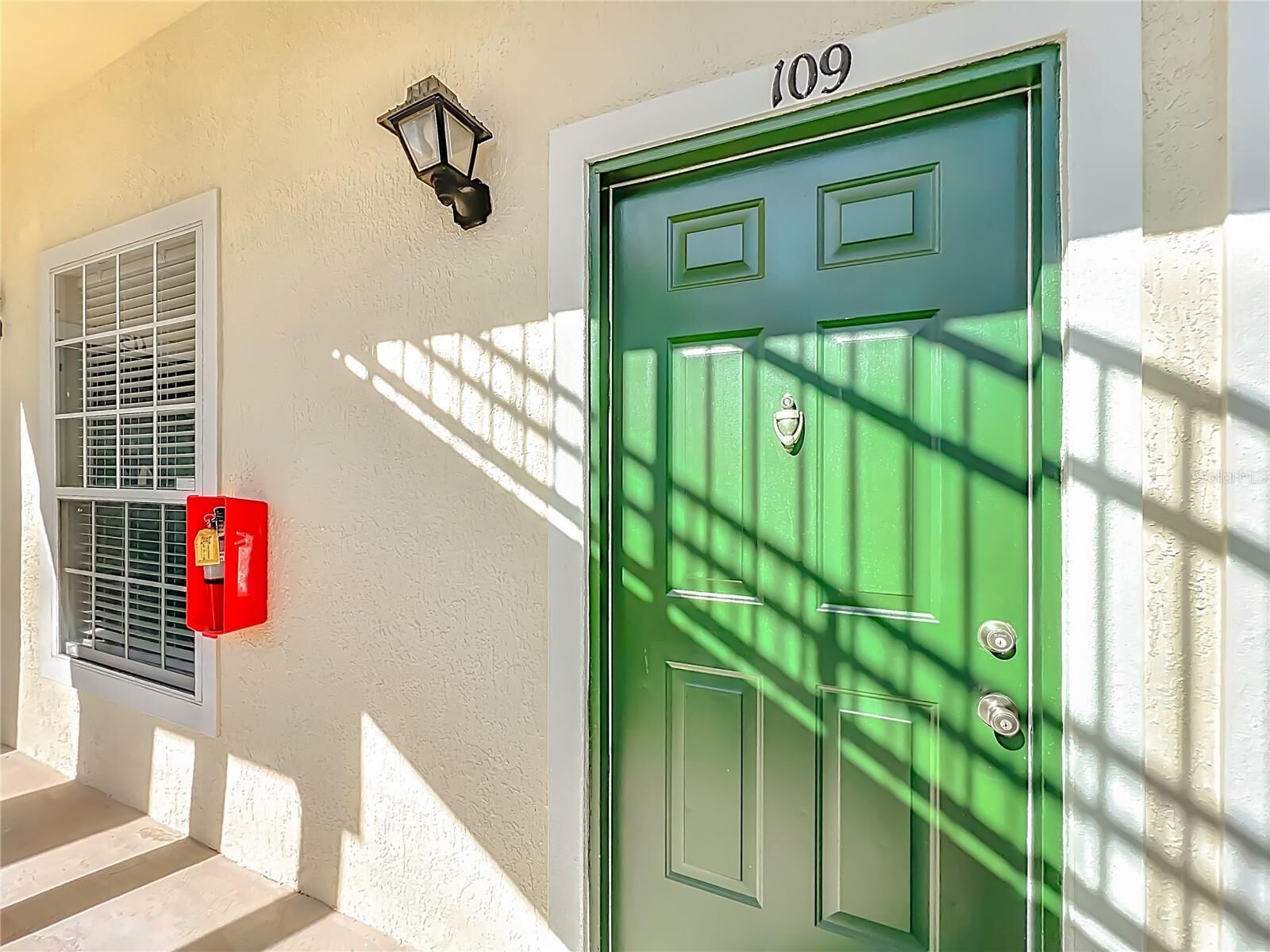 Property Photo:  145 Reserve Circle 109  FL 32765 