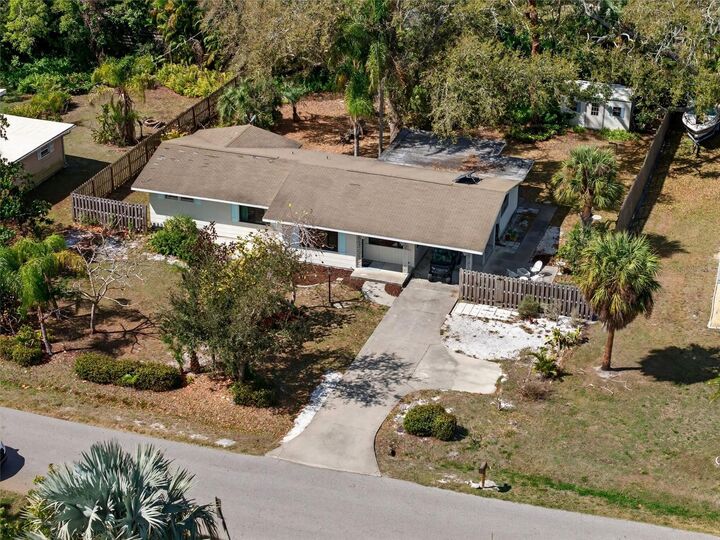 Property Photo: 6338 Beechwood Avenue FL 34231
