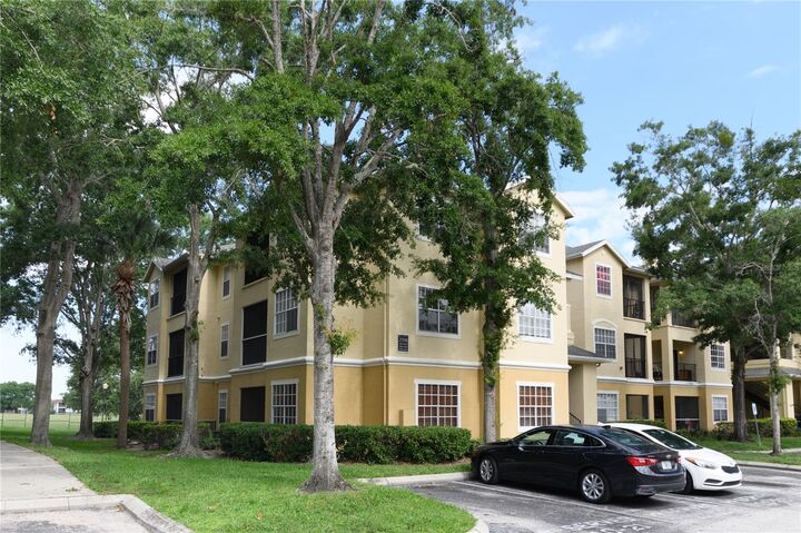 Property Photo:  2598 Robert Trent Jones Drive 1030  FL 32835 