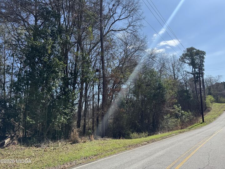 Property Photo:  1972 Wood Valley Road  GA 31211 