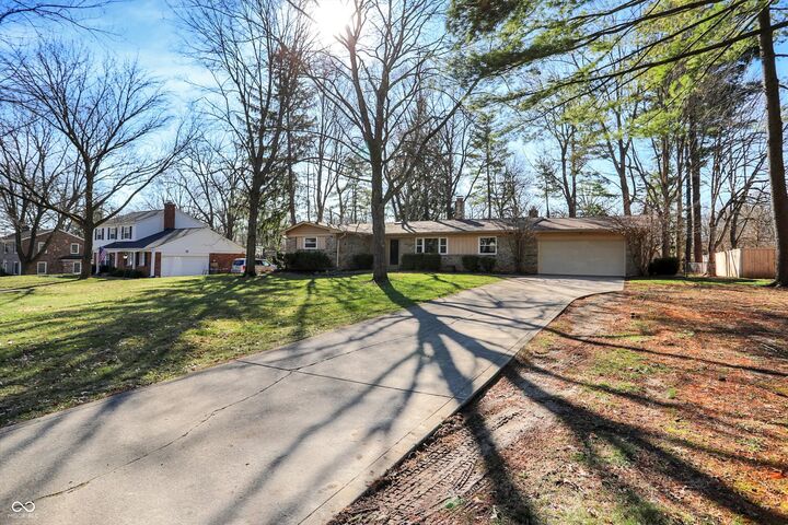 Property Photo:  1515 Pittwood Drive  IN 46240 