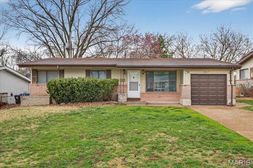 Property Photo:  10217 Viscount Drive  MO 63136 