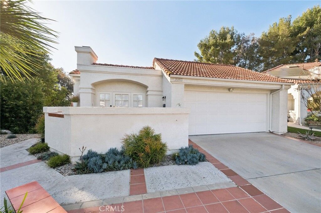 Property Photo:  25850 Bellis Drive  CA 91355 
