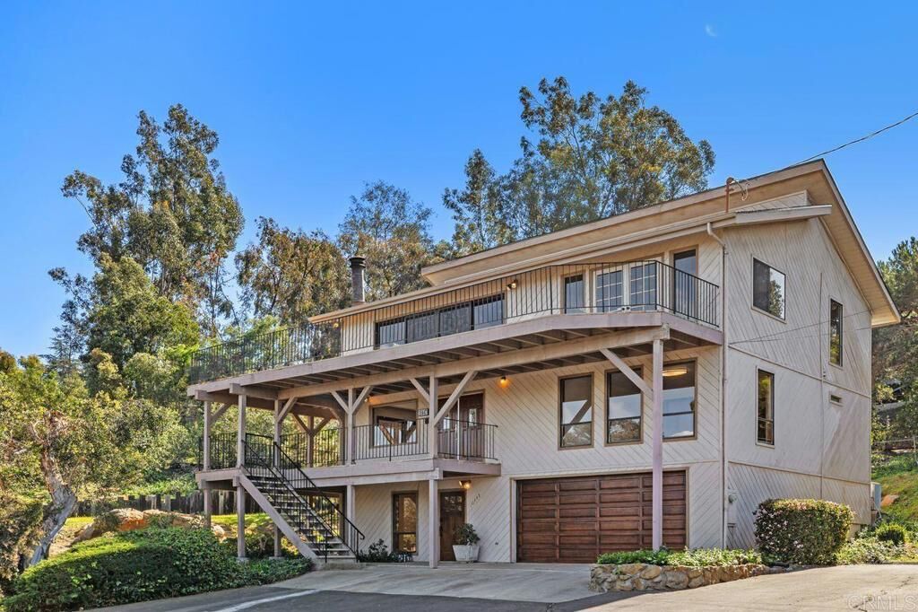 Property Photo:  10447 Chevy Lane Lane  CA 91941 